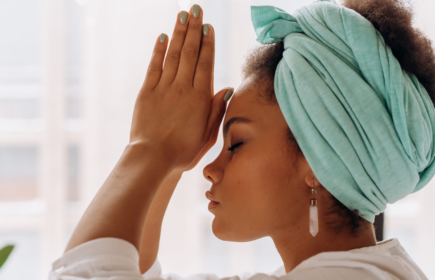 Una pratica di meditazione seduta, nello spazio del centro